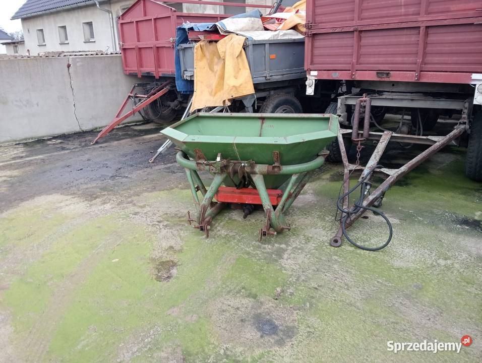 Rozsiewacz nawozu Amazone 600l nadstawki 200l Kolanowice