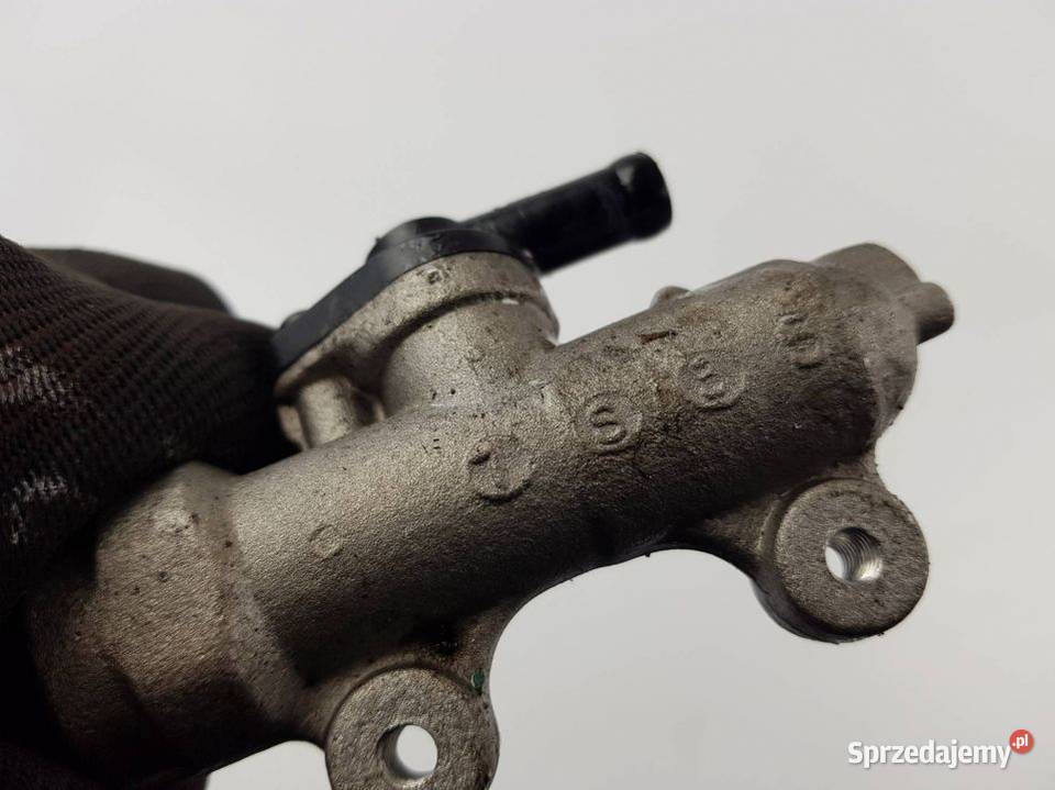 POMPKA HAMULCOWA HAYABUSA GSX1300R osobowe Pozostałe Lipno