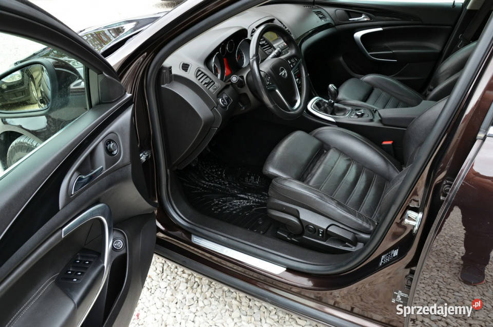 Opel Insignia Sports Tourer 20 CDTI 160 Pełna