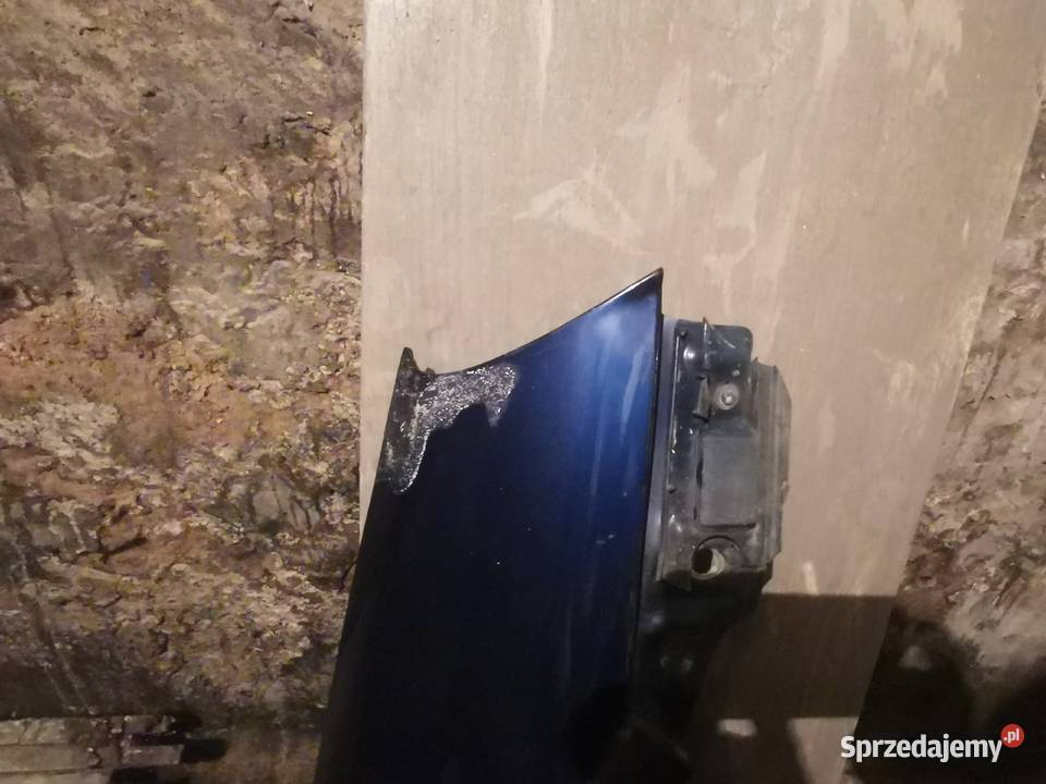 Przedni prawy błotnik Opel Corsa C Kolor Z21B Karoseria Sosnowiec
