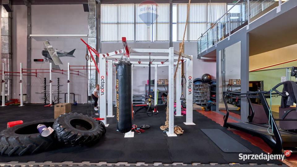 Hala sportowa Fitness Wellness dochodowa dojazd asfaltowy Gliwice