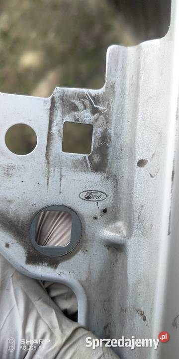 Ford Fiesta MK8 błotnik przedni prawy Łódź