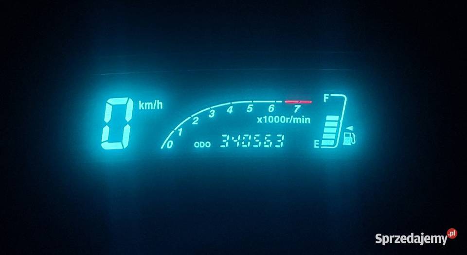 Toyota Yaris I 2004r 13 VVTI