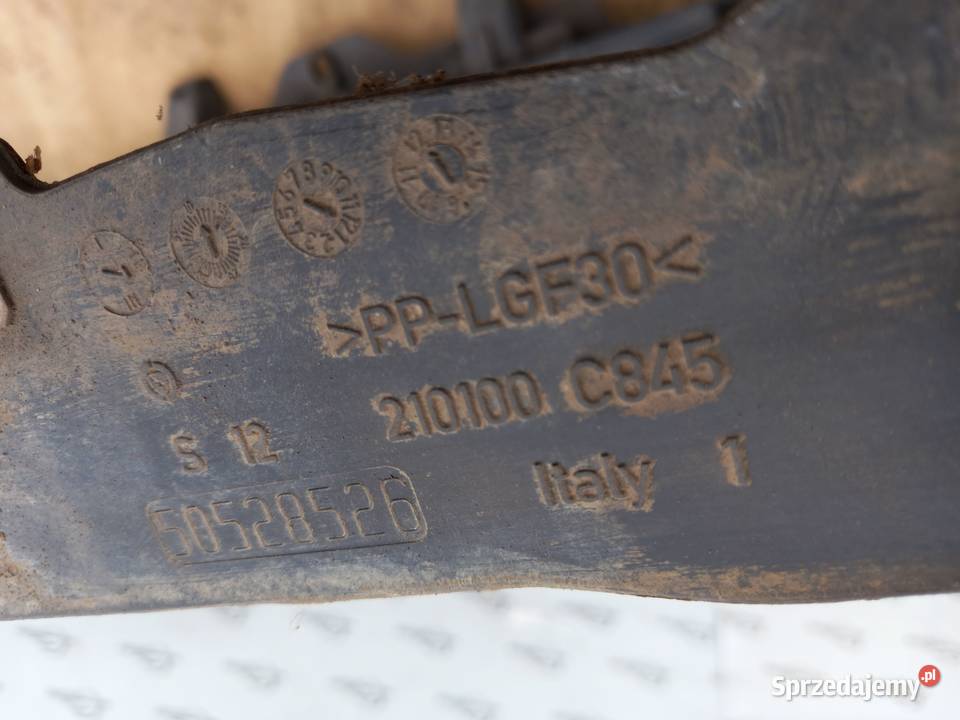 FIAT PUNTO EVO LIFT 13r pas przedni wzmocnienie Części samochodowe Kielce sprzedam