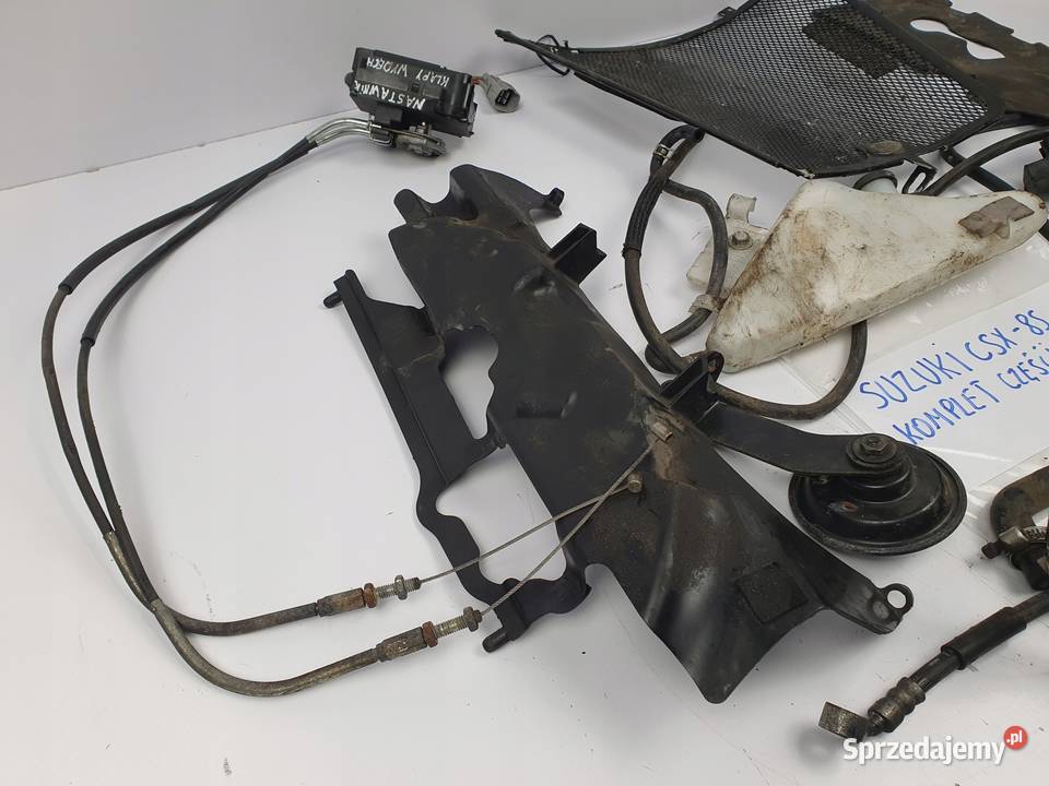 ŚRUBY NAKRĘTKI SZPILKA OŚKA Suzuki GSX8S 2023 Chełm sprzedam