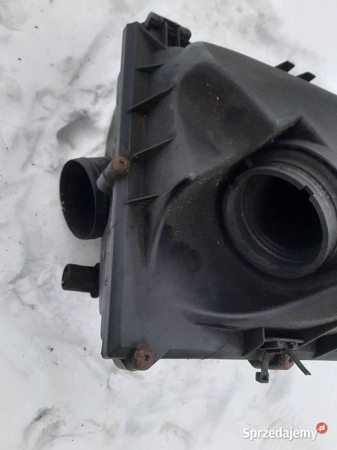 Fiat Croma 22 16V obudowa filtra powietrza Ksawerów