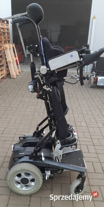 Wysoka sznurówka półsztywna z podpaszkami orteza Syców