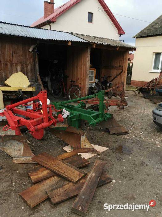 Sprzedam pługi 3 skibowy i 2 skibowe nieuszkodzony Mniów