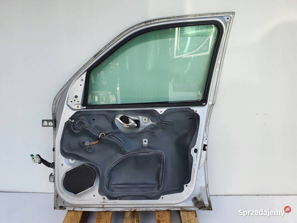 Mazda Tribute PRZEDNIE DRZWI PRAWE PRAWY PRZÓD osobowe Rudka