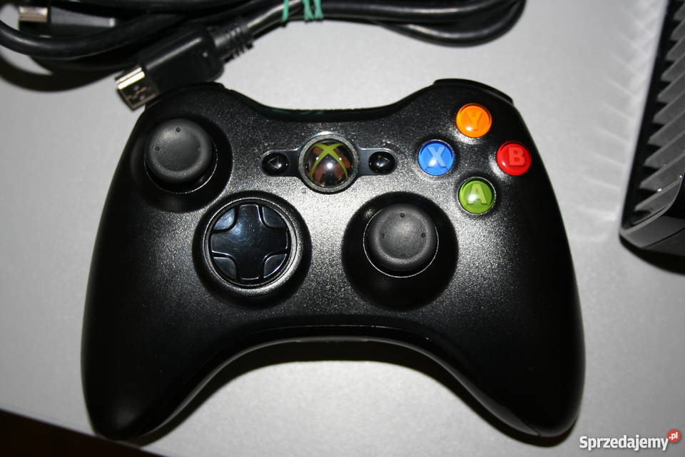 Konsola XBOX 360 Slim 250GB KINECT Pad Gry Wrocław