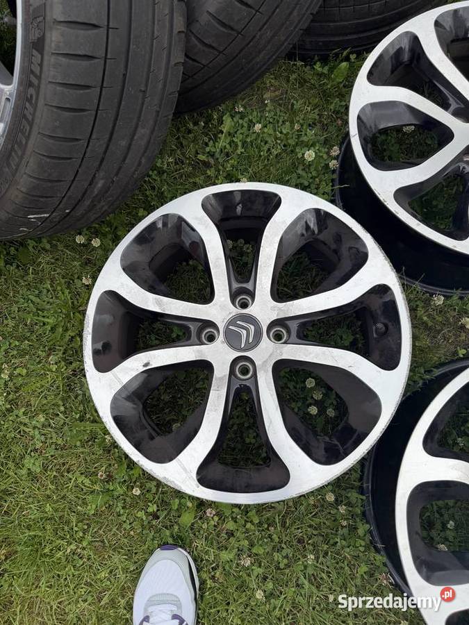 Citroen c3 c4 felgi 4x108 17 Buk
