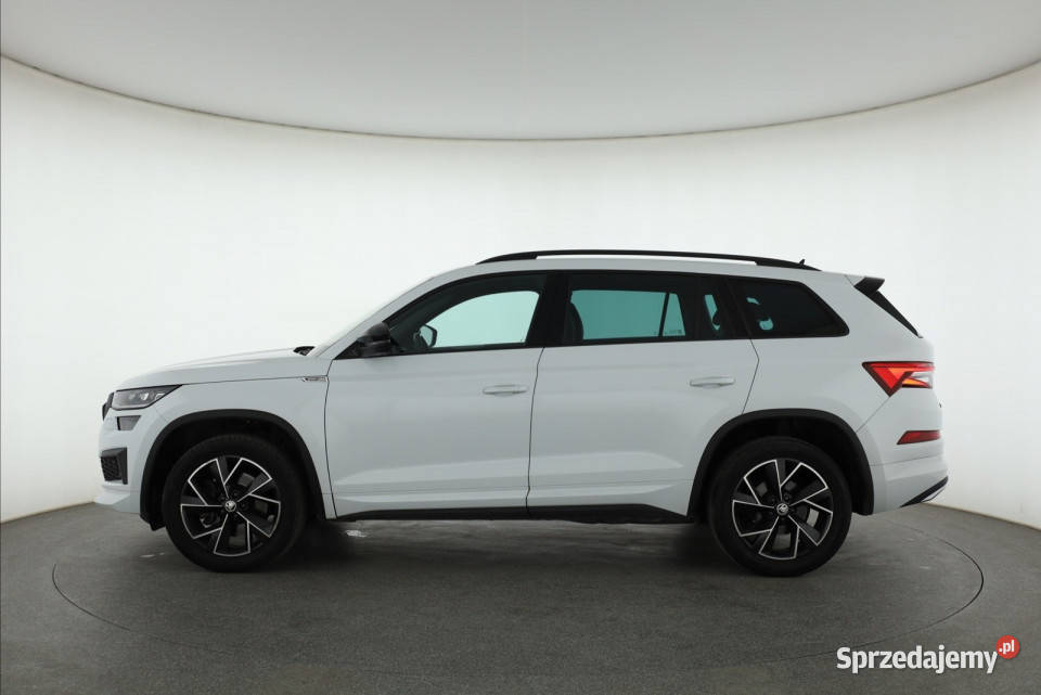 Skoda Kodiaq 20 TSI czujnik parkowania