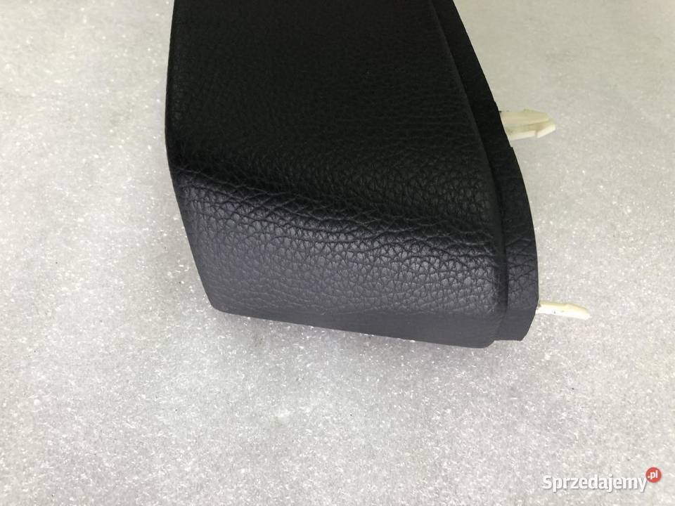 OSŁONA SŁUPKA PRAWY PRZÓD 3D0867654 VW PHAETON