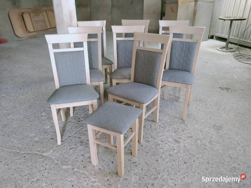 Nowe krzesła bukowe
