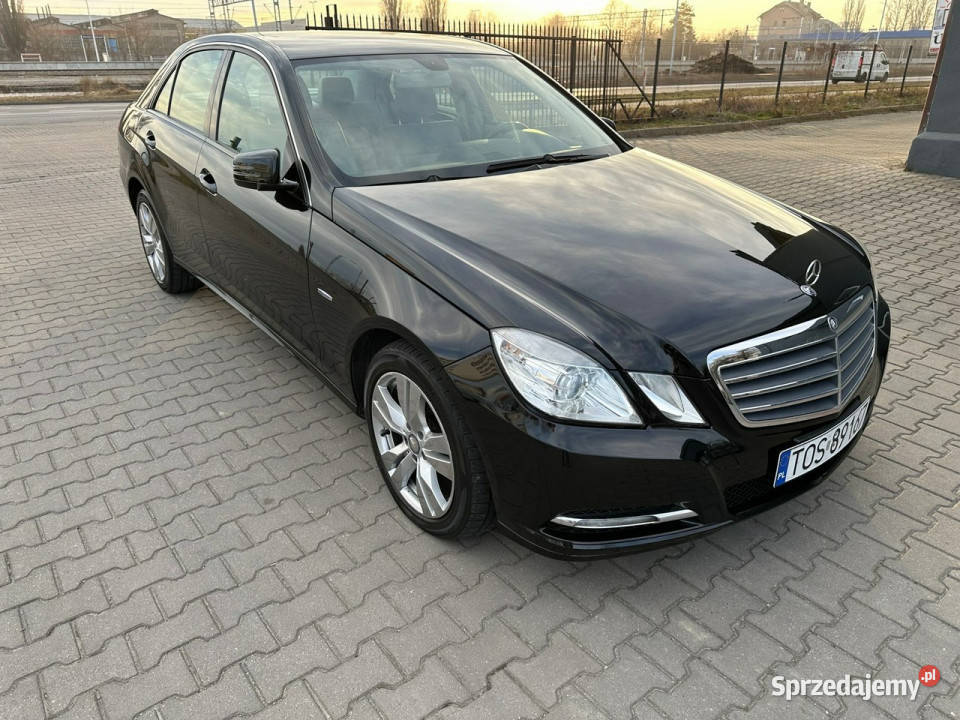 Mercedes E 200 E200CGI 18B Idealny nowe Alufelgi Ostrowiec Świętokrzyski