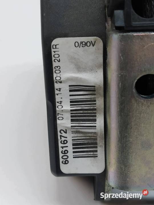 PAS BEZPIECZEŃSTWA PRAWY LEWY TYŁ KPL 5P0857805E