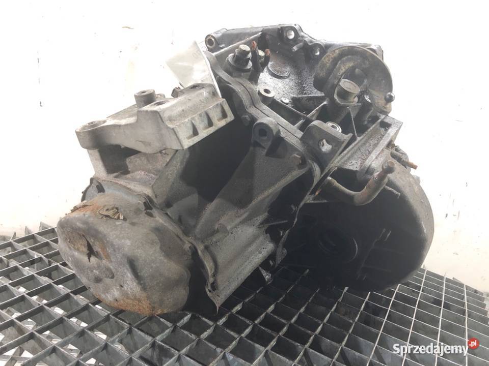 SKRZYNIA BIEGÓW PEUGEOT 207 20DP66 16 90 0615 osobowe
