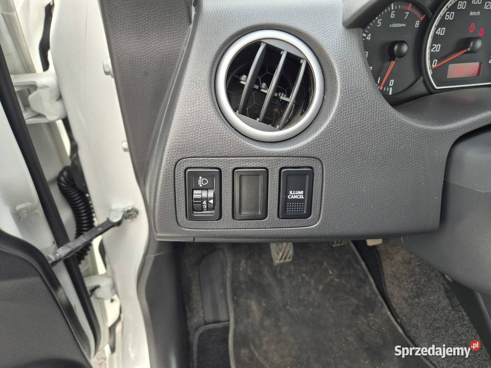 SUZUKI SWIFT 13 Benzyna 2009 sprowadzone z 2/3 Haczów