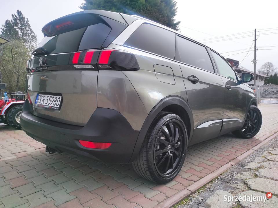 Sprzedam Peugeot 5008 HDI 7 osobowy super stan Krosno