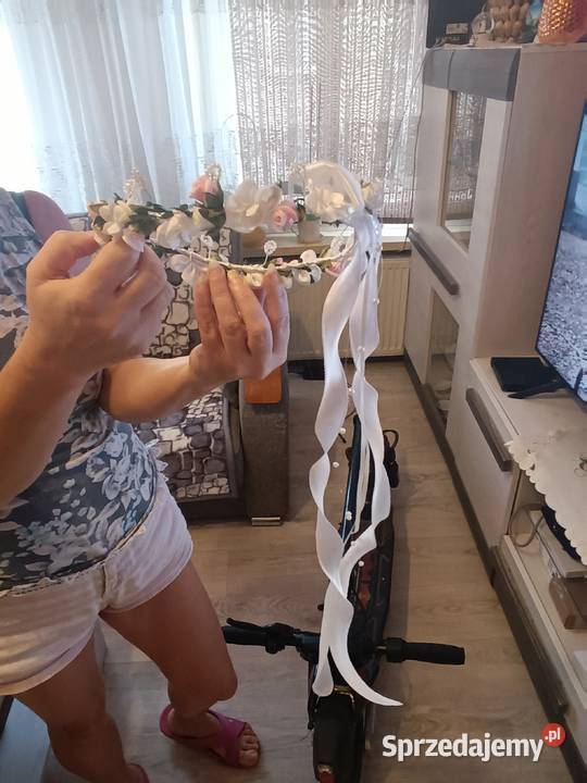 Do sprzedania sukienka komunijna Sukienki i spódniczki Ziębice