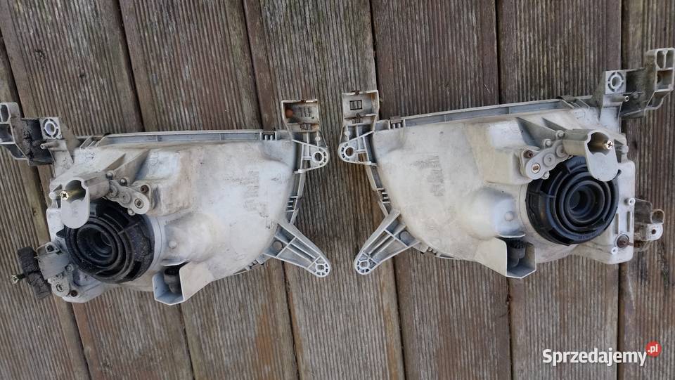 Reflektor Toyota Hiace 1989 1994 anglik Lampy przednie