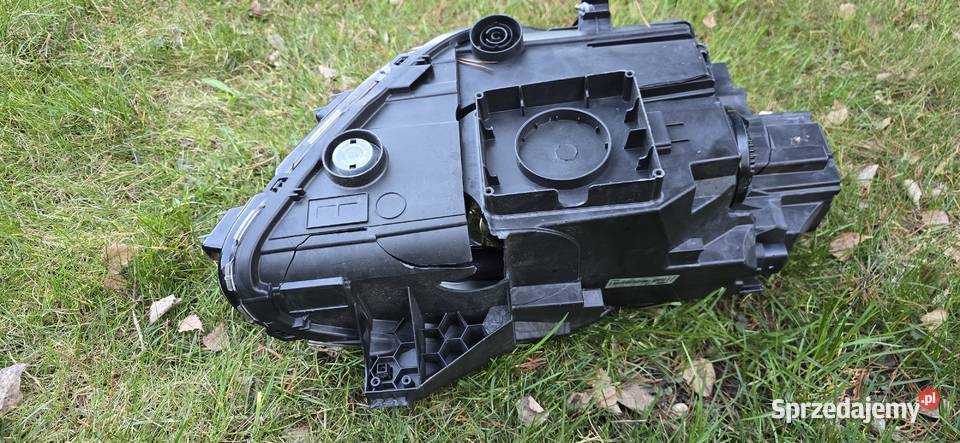 Lampy lewa prawa puma osobowe sprzedam