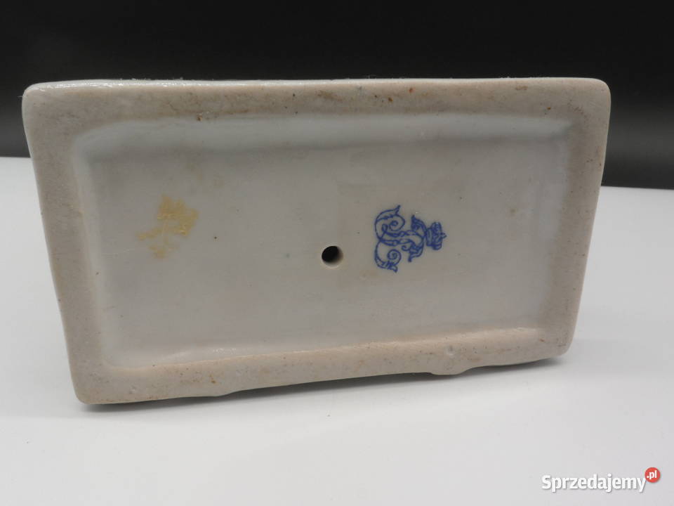 XIXwieczna figurka kontynentalna SIEROTY ok 1870 Porcelana i szkło Raszków sprzedam