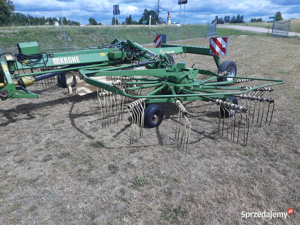 Zgrabiarka podwójna do środka Krone Swadro 761 Stężyca