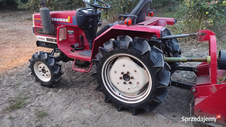 Traktor japoński 4x4 yanmar F17 Kubota iseki Yanmar Dwikozy
