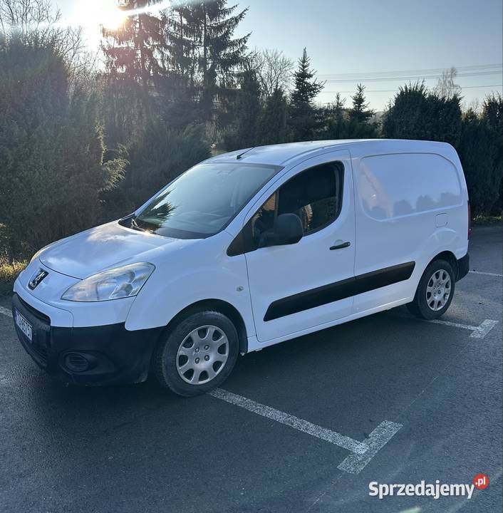 Peugeot partner 16 HDI 2011r 90KM