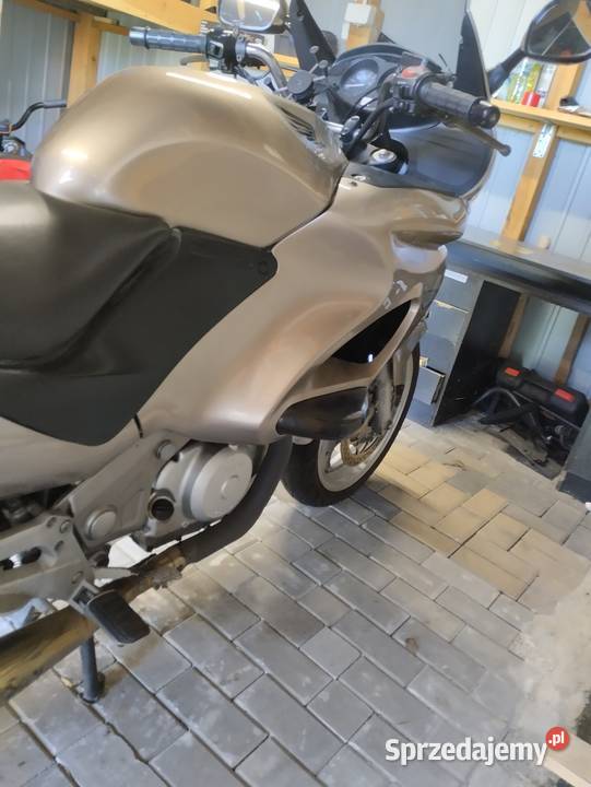 Honda deauvil 650