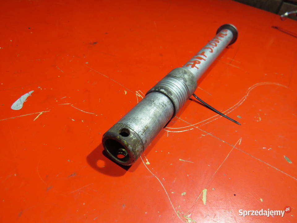 HONDA HORNET 600 PC36 03 oś ośka śruba koła Warszawa