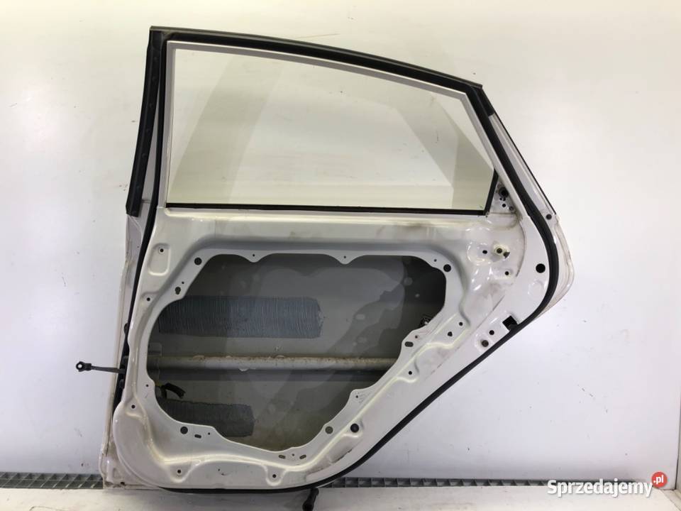 DRZWI PRAWY TYŁ HYUNDAI i40 SedanLimuzyna sprzedam