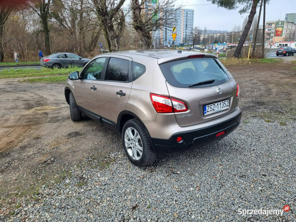 Nissan Qashqai Salon I WŁ Klima Pdc Alu 17 Ładny isofix Szczecin