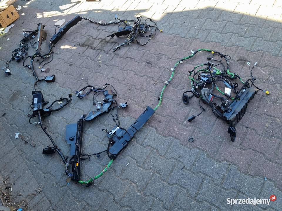 WIĄZKA INSTALACJA WNĘTRZA FORD KUGA MK3
