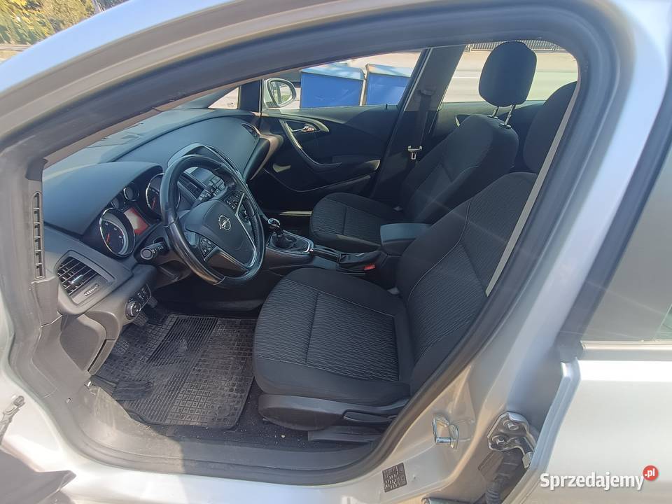 Opel Astra J 16 CDTI łódzkie Pabianice sprzedam