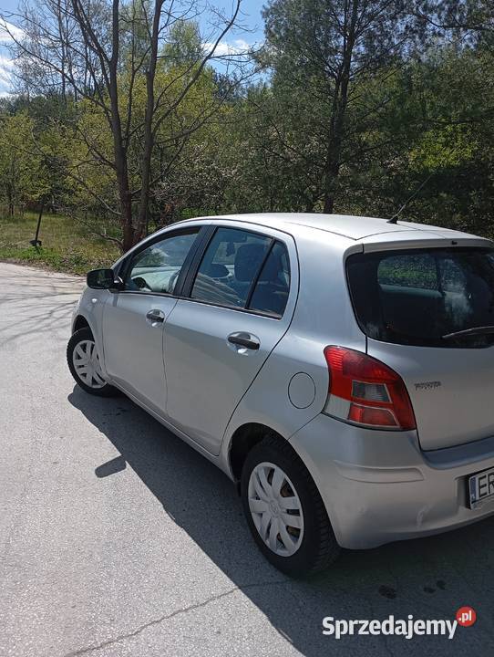 Yaris 2010Lift10bez korozjistan wspomaganie kierownicy Drzewica