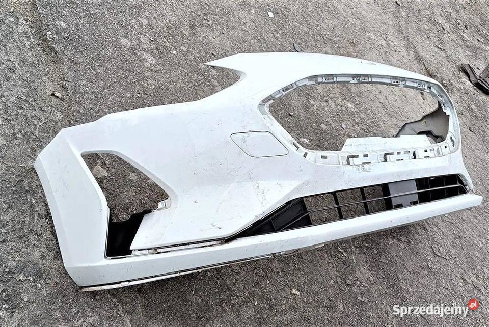 FORD FOCUS MK4 ZDERZAK PRZÓD