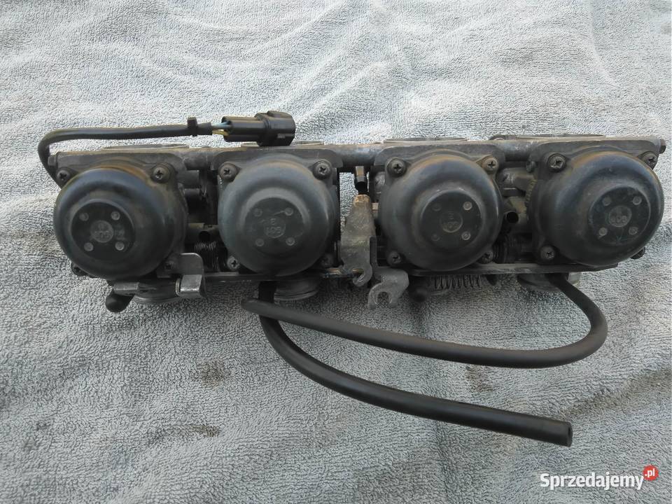 Suzuki Bandit 600 gaźniki kompletne sprawne kujawsko-pomorskie Żnin sprzedam