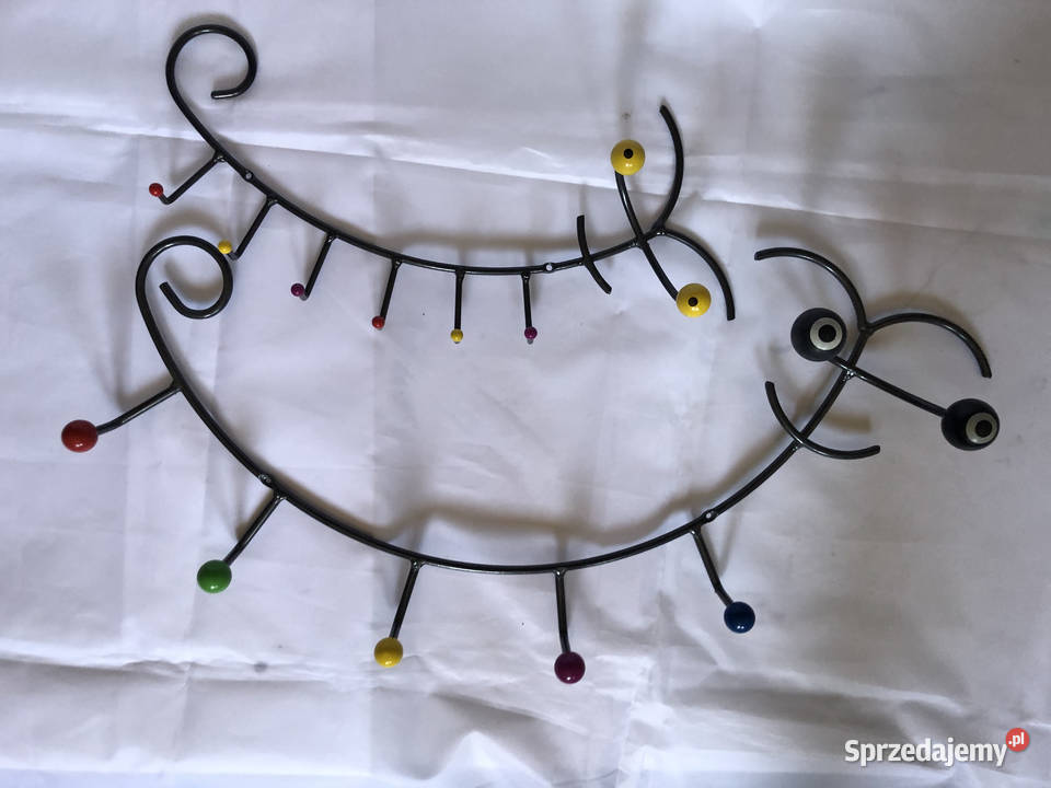 Designerski wieszak ścienny CaterpillarStonoga wielkopolskie