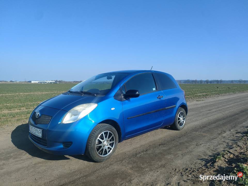 Toyota Yaris 10