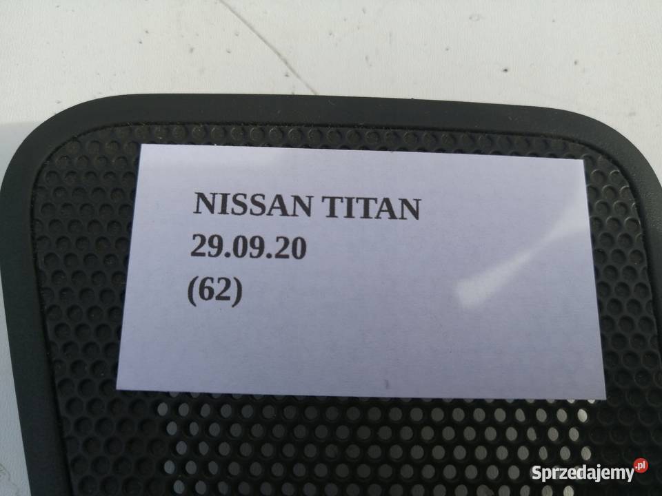 KRATKA POKRYWA GŁOŚNIKA DESKI LEWA NISSAN TITAN Nowy Tomyśl