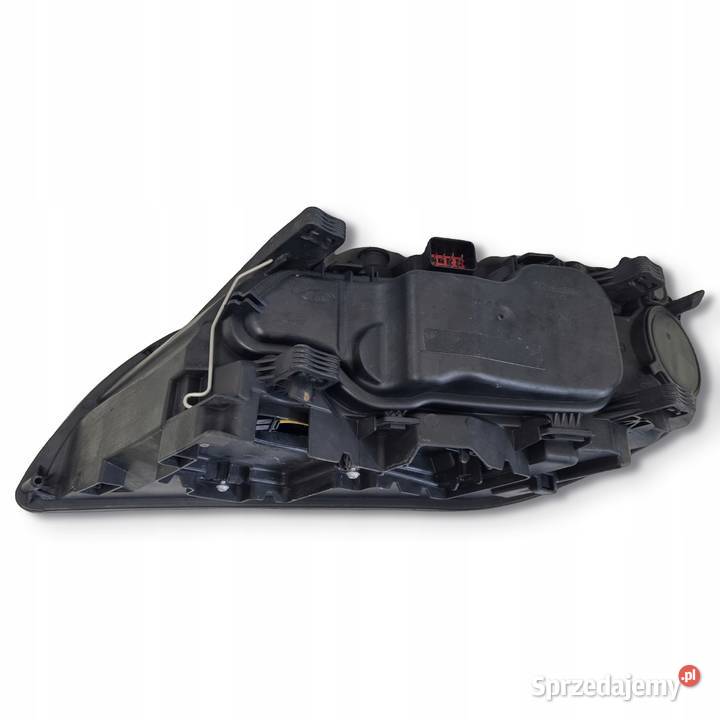 LAMPA PRAWY PRZÓD Volvo V70 III S80 II PRZEDNIA