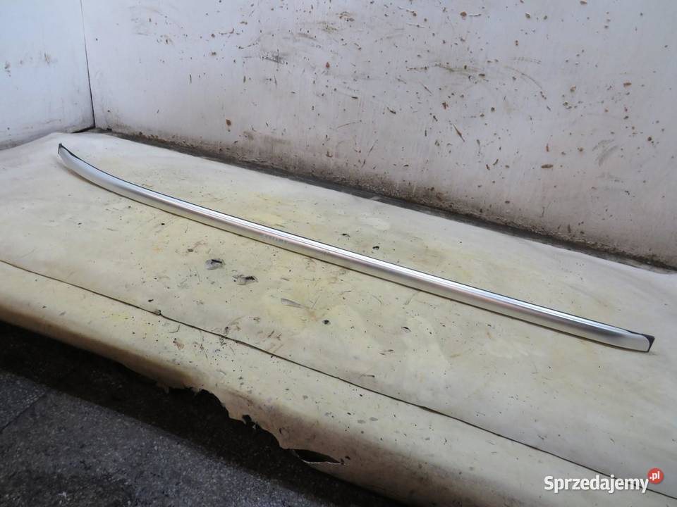 LISTWA DACHOWA PRAWA AURIS II LIFT KOMBI lubelskie