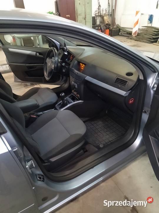 Opel Astra H 4/5