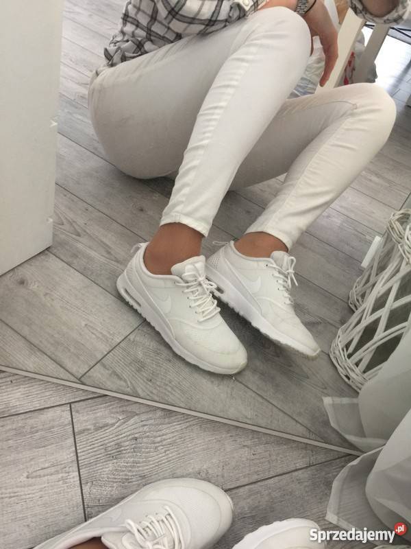 Buty sportowe nike białe air thea Gorlice