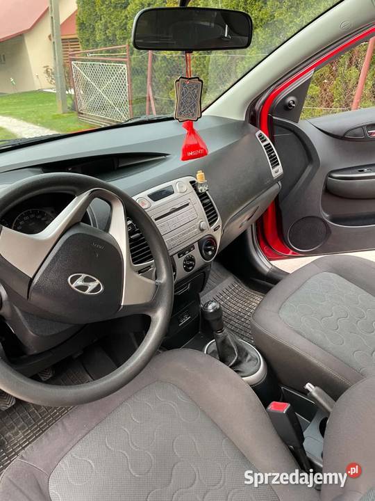 Hyundai i 20 12 benzyna nieuszkodzony sprzedam