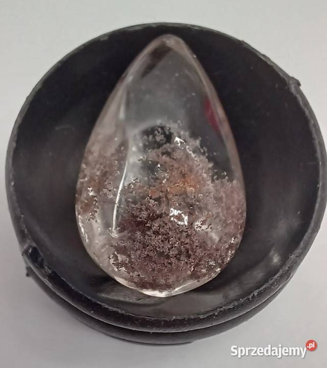 Kolekcjonerski naturalny kwarc fantomowy jasny Olsztyn
