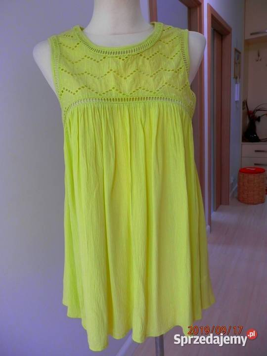 Bluzka Limonkowa Zdobiona Ażurem Neonowa Bluzki i koszule