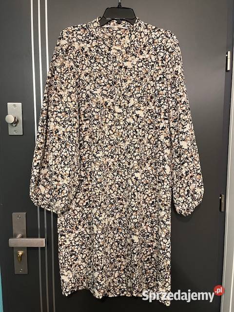 Second Female sukienka Karbowana luźny fason Odzież damska Choszczno